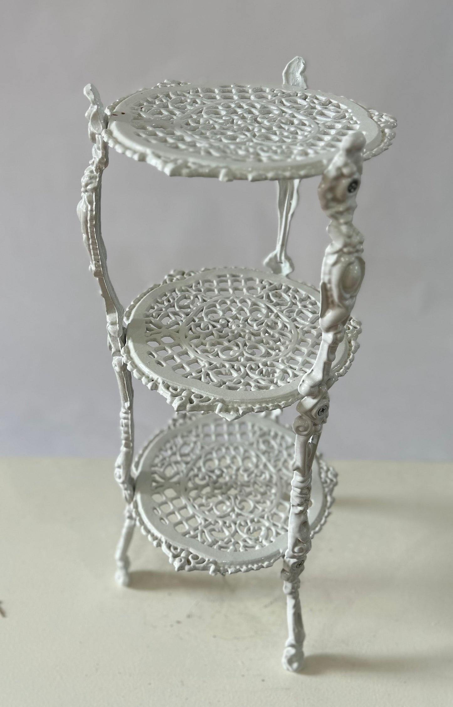 Cast Iron Plant Stand (White)